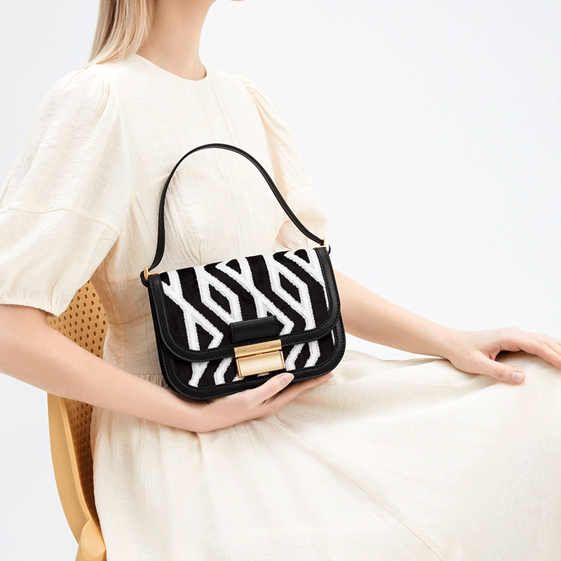 CHARLESKEITH PU ck