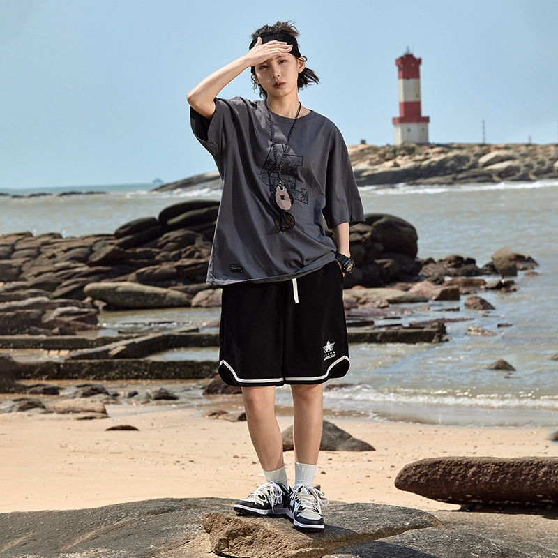AMBER LIGHT T