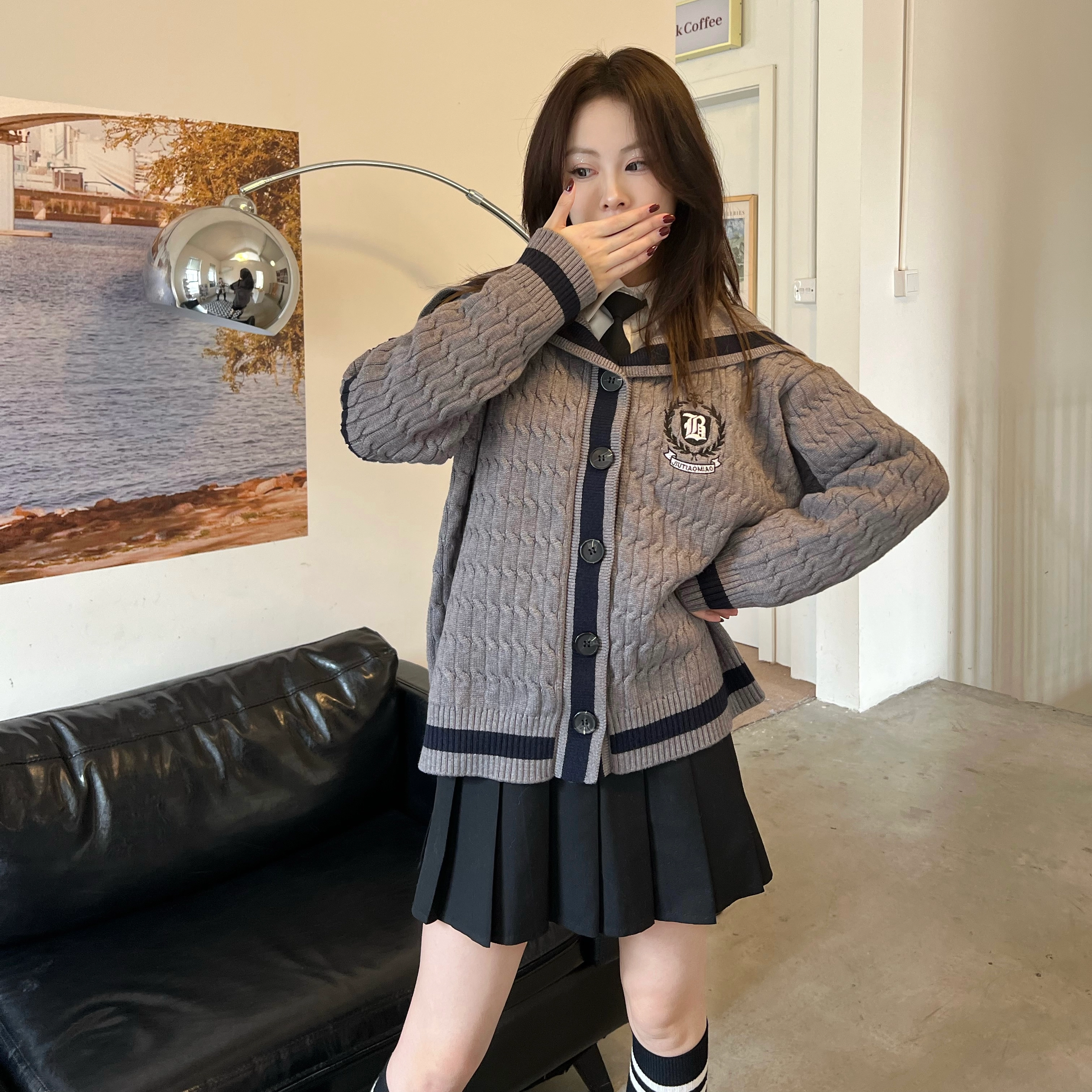 九条喵 海军领刺绣单排扣长袖外套纯色短款百褶半身裙制服套装 女款 