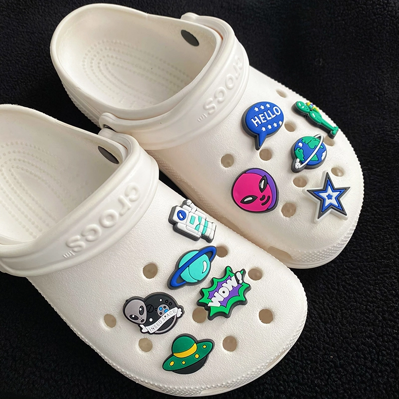 US8ACC UF0 crocsDIY