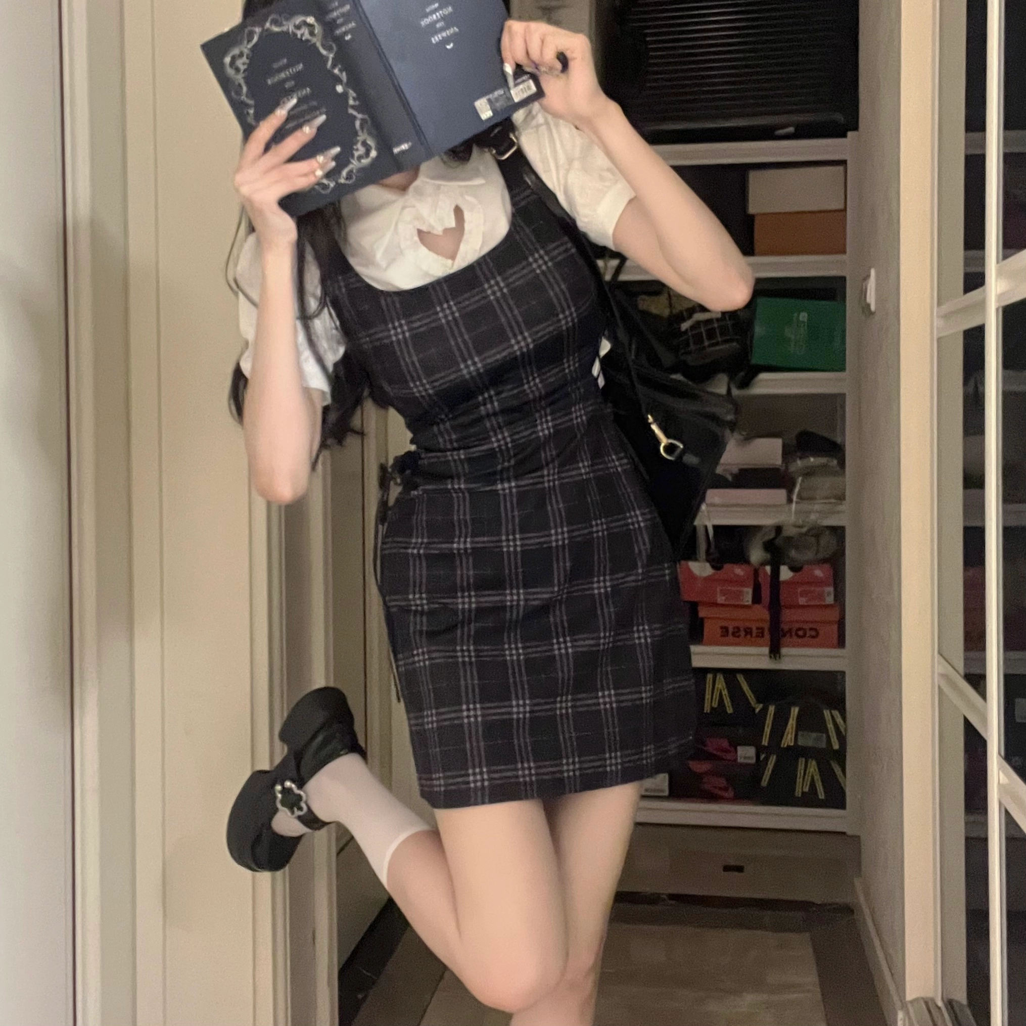 花山家的猫 爱心镂空短袖衬衫收腰连衣裙显瘦制服套装 女款