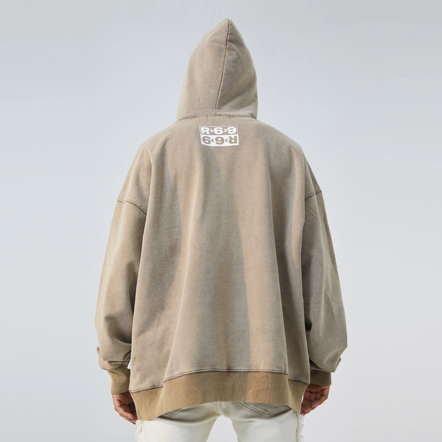 R69