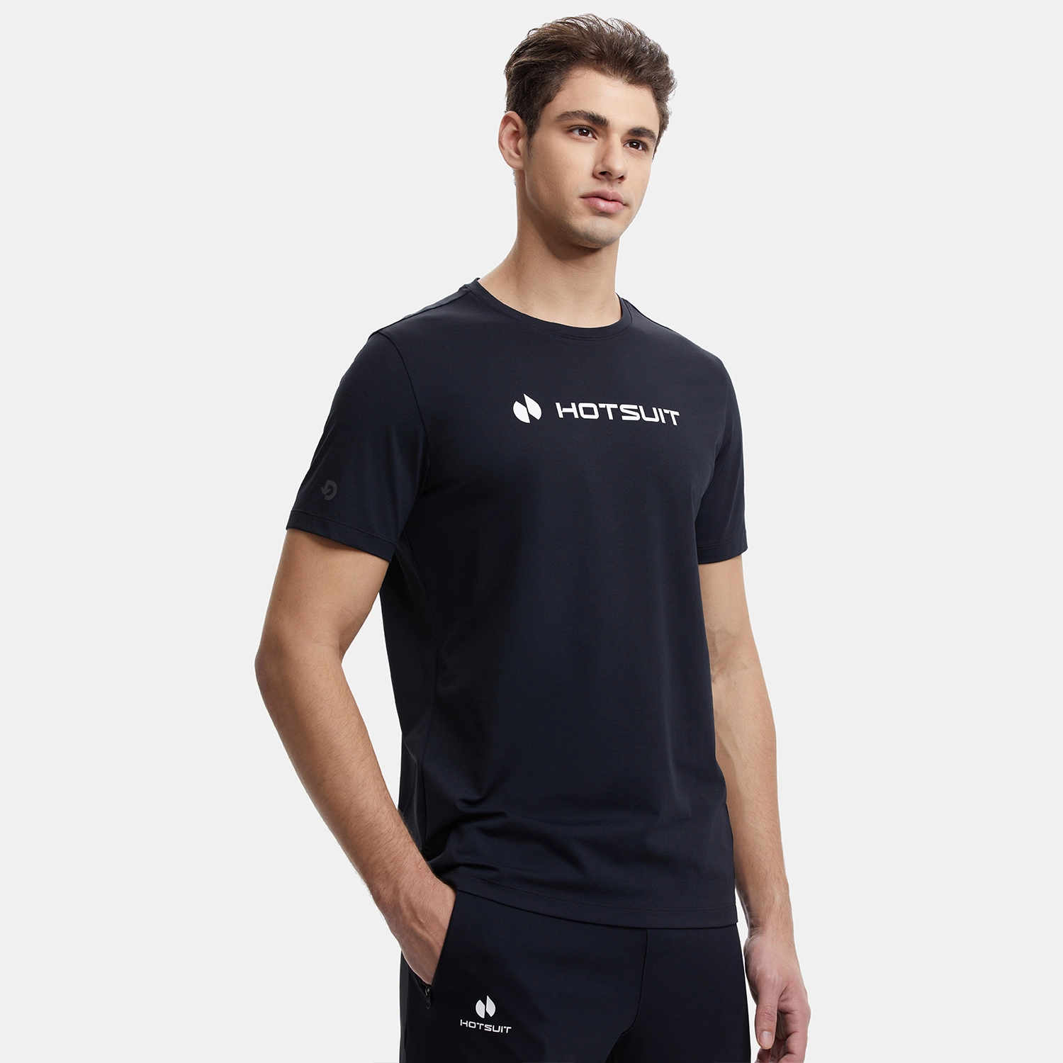 HOTSUIT T