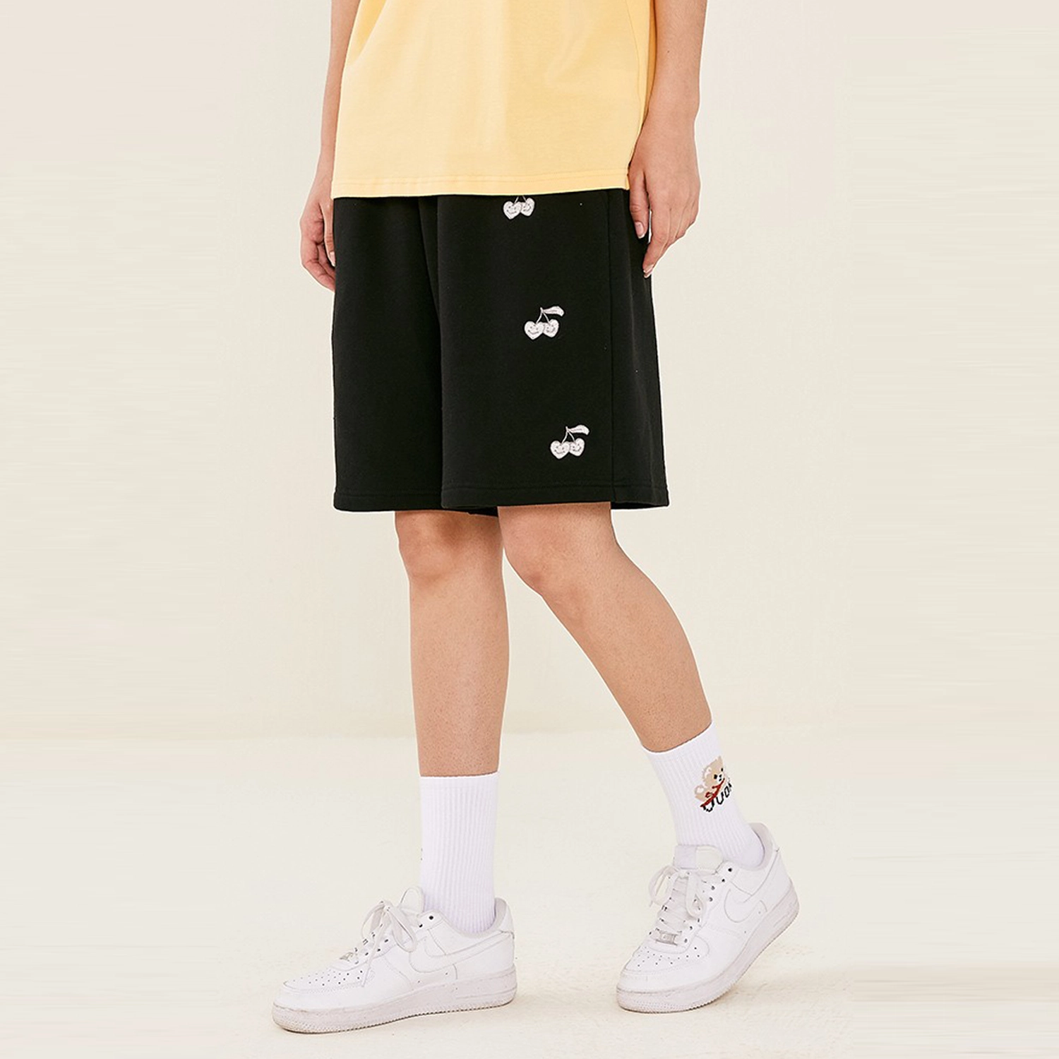 ICONS Lab x VV.OK
