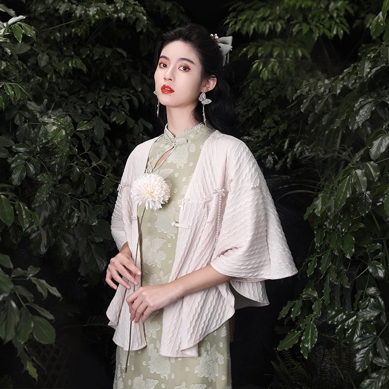 槿爷东方 姝月珠光 纯色蝴蝶结珠链流苏长方针织披风 女款 浅米色