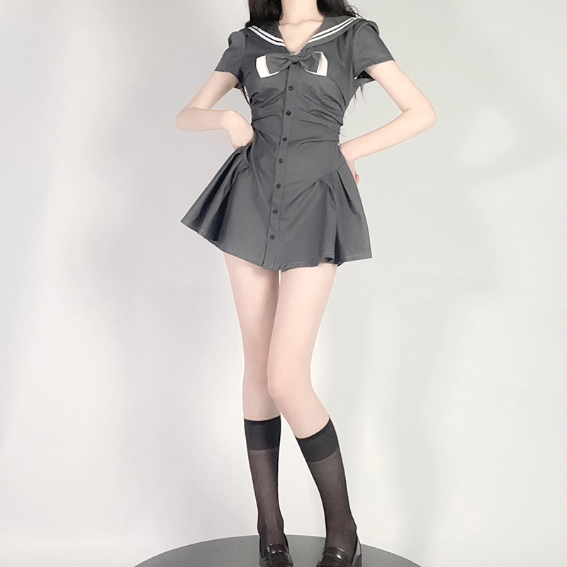 九条喵 蝴蝶结褶皱收腰短袖连衣裙 女款 灰色
