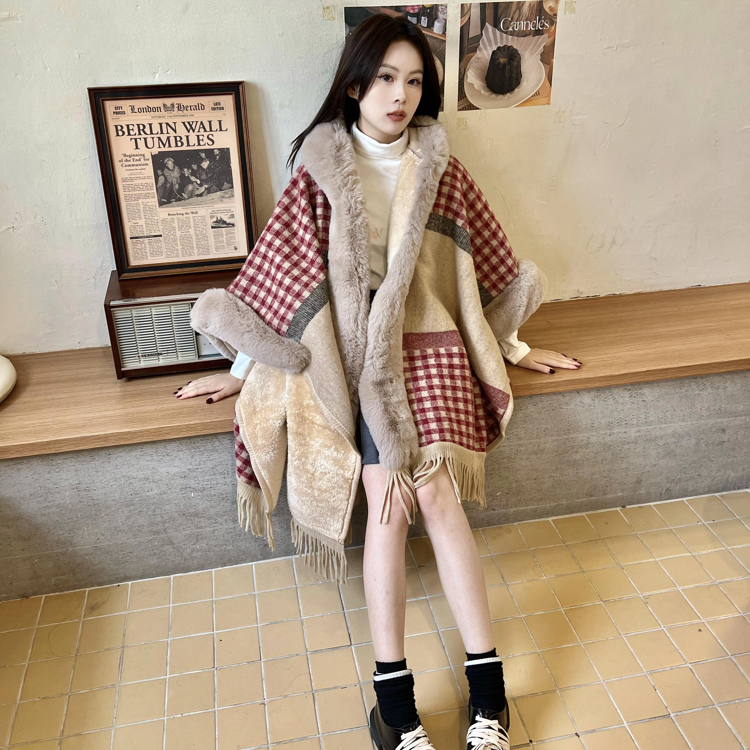 九条喵 加绒加厚斗篷式格子连帽宽松大衣外套 女款 红色