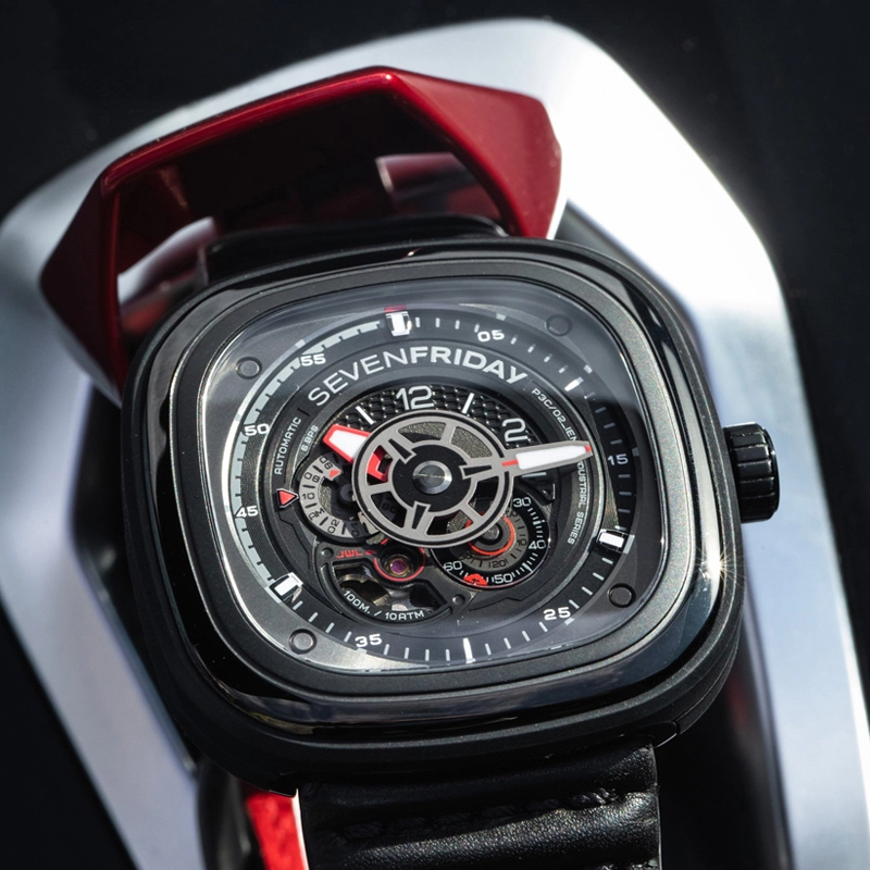 SEVENFRIDAY P 47.6mm P3C02L