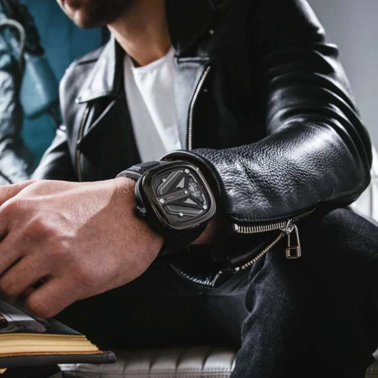 SEVENFRIDAY M 47mm*47.6mm M301
