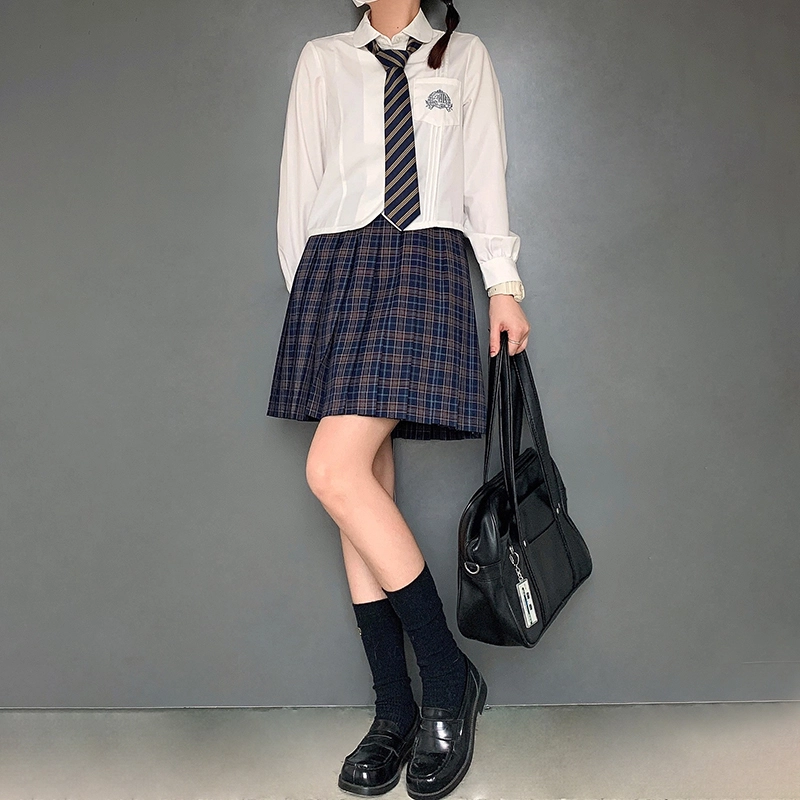 东鲸岁时记 刺绣单排扣翻领长袖衬衫 女款 白色