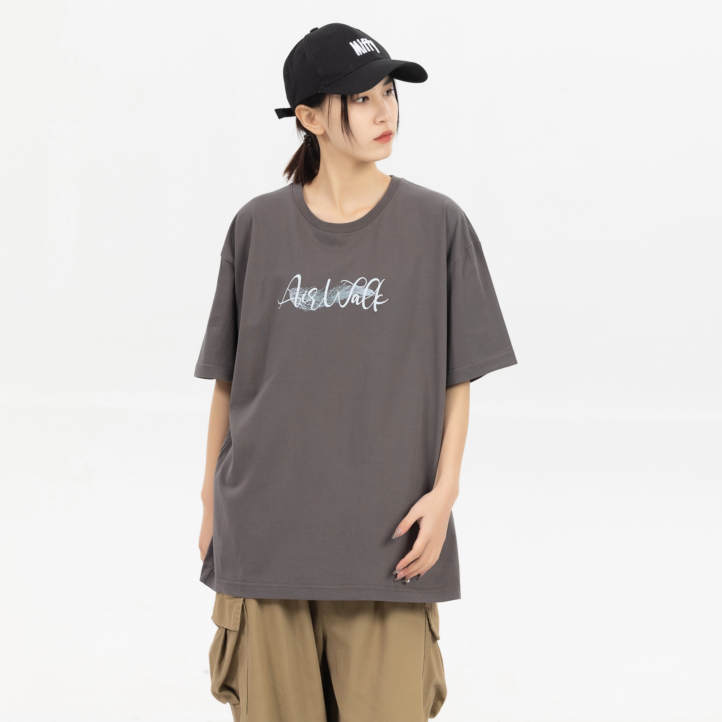 Airwalk T