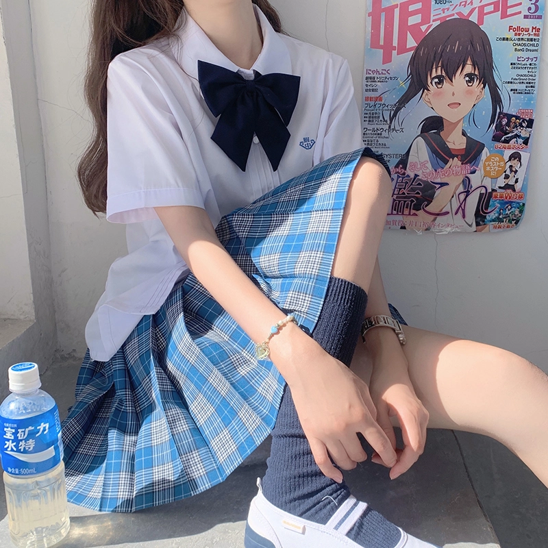 东鲸岁时记 刺绣印花收腰短袖 紫川附中衬衫 女款