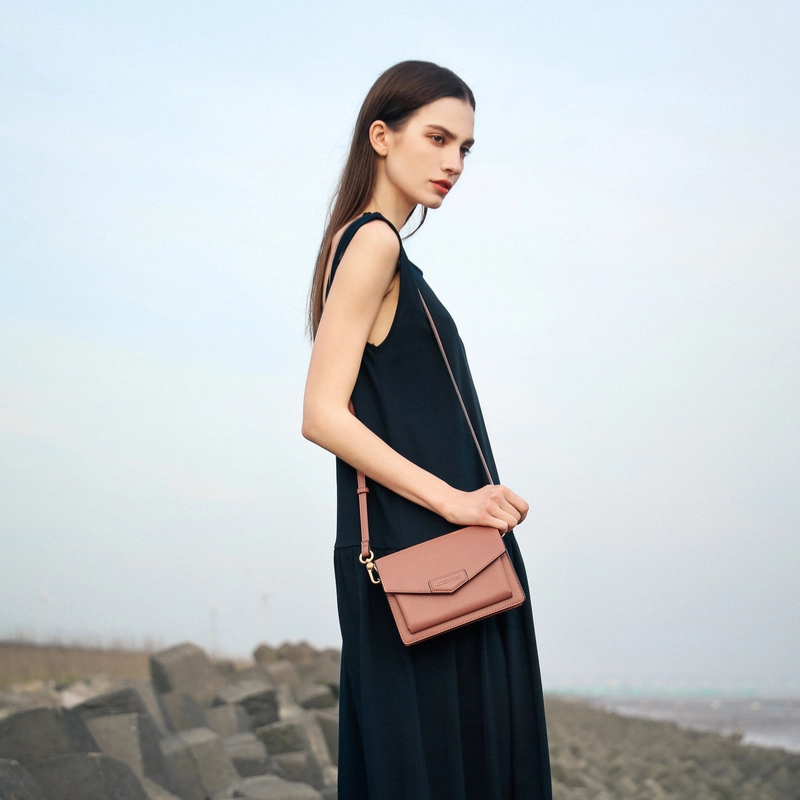 CHARLESKEITH HERO ck