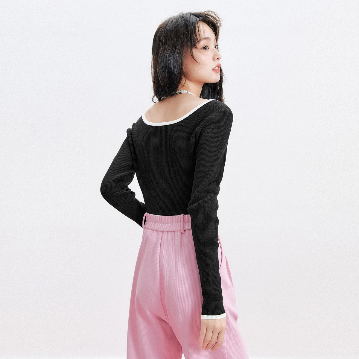 LEDIN SS22
