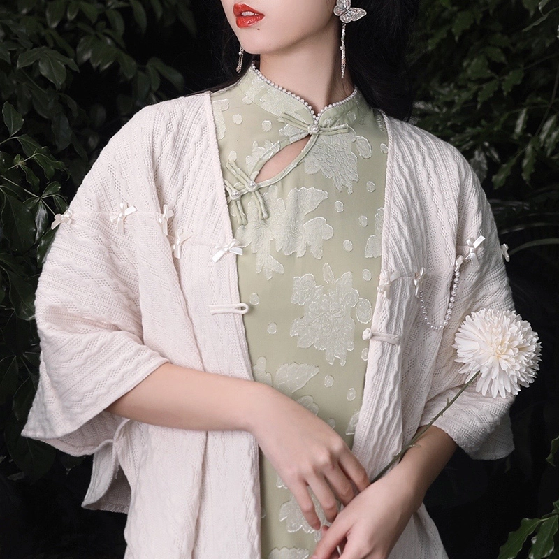 槿爷东方 姝月珠光 纯色蝴蝶结珠链流苏长方针织披风 女款 浅米色
