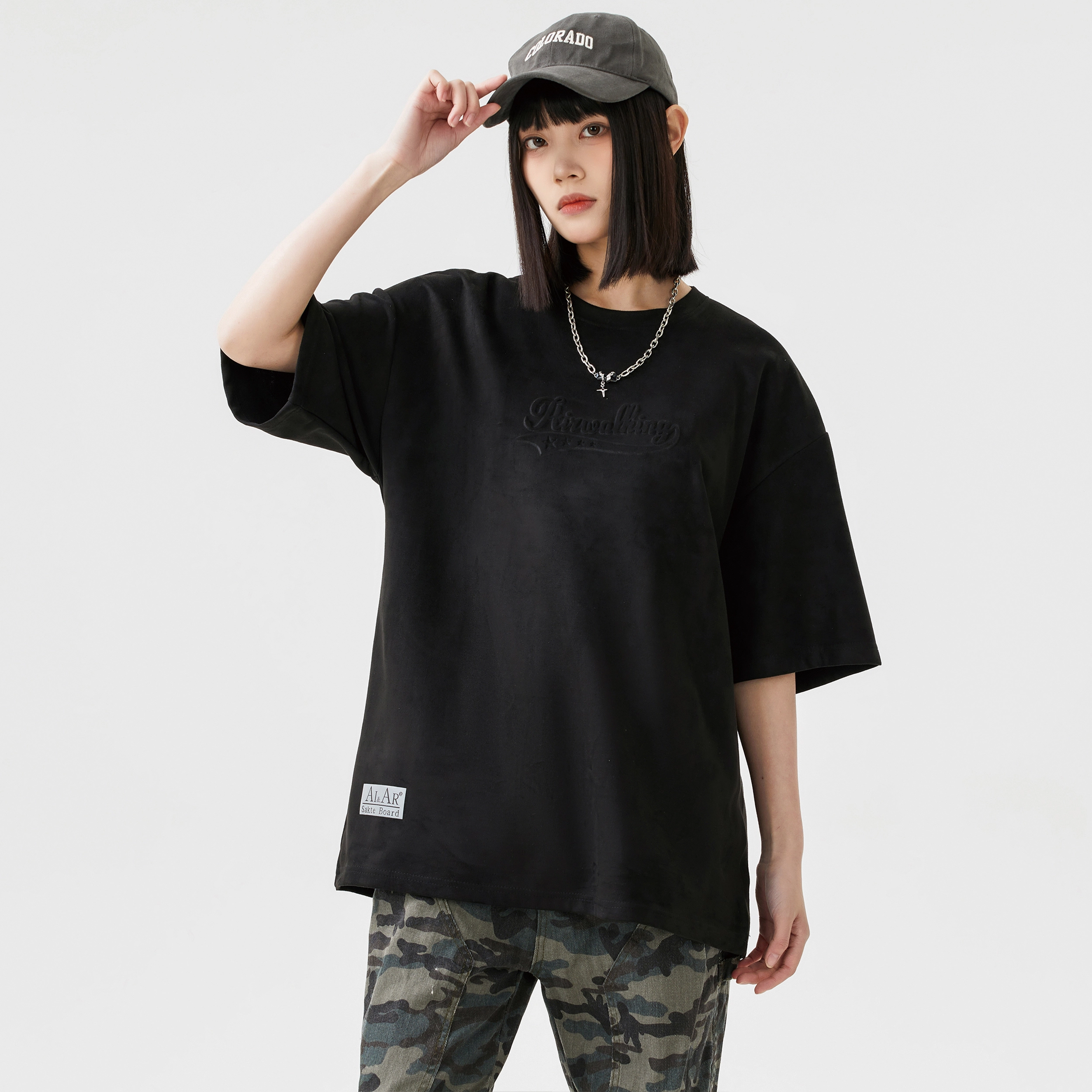 Airwalk T