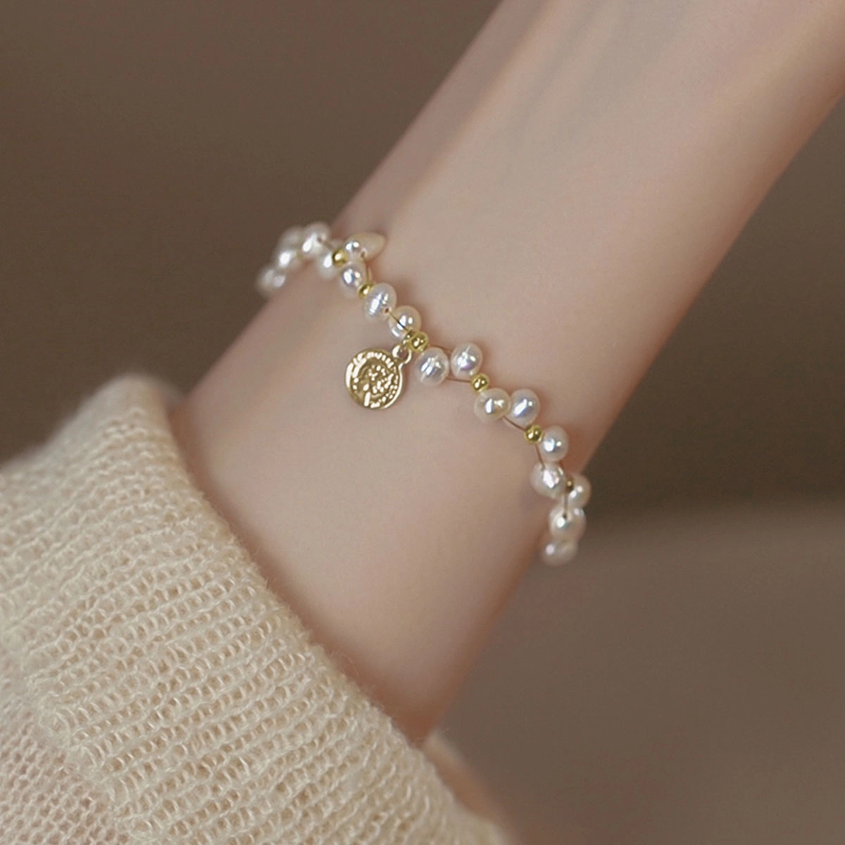 DAISY BEAUTY