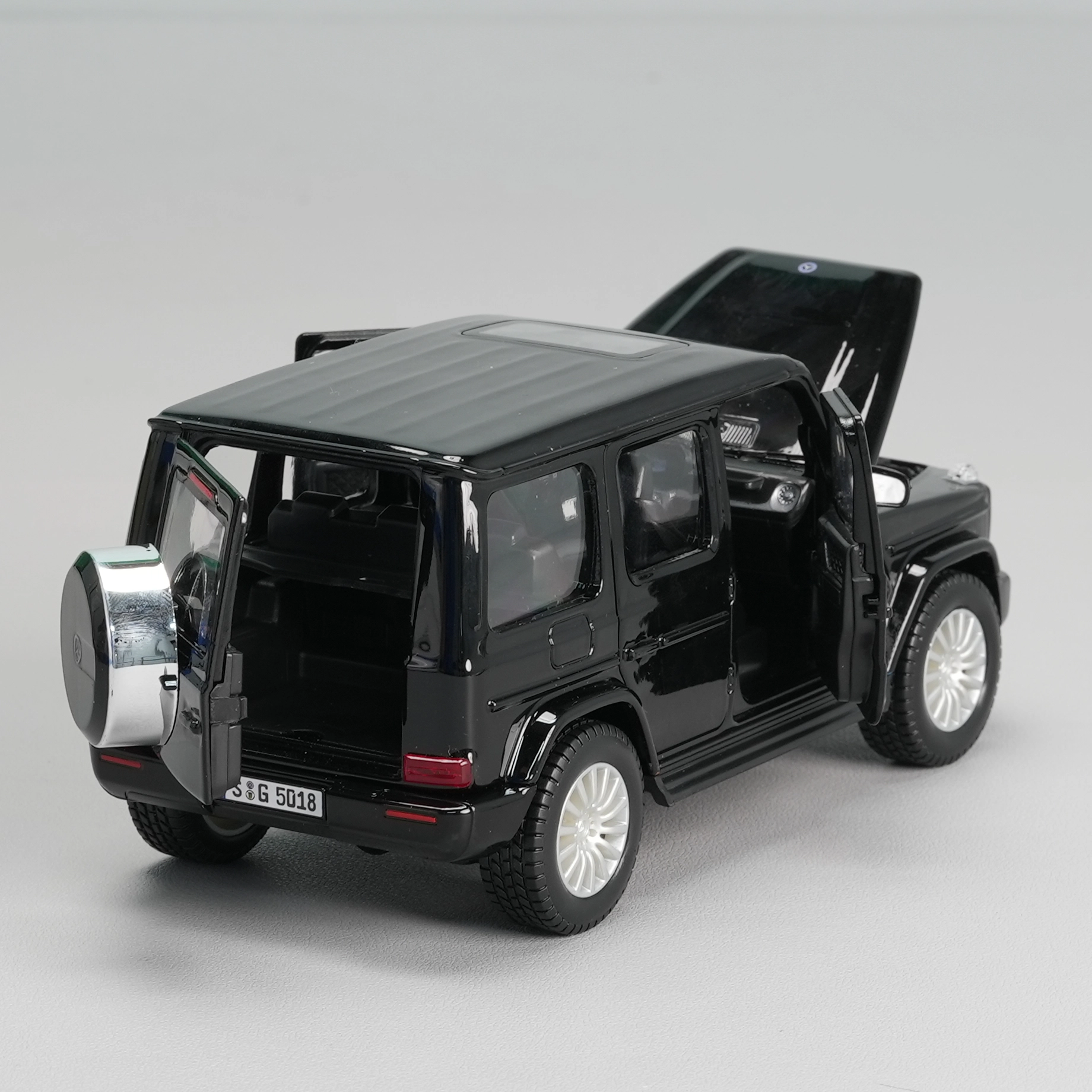 Maisto 125 2019 G G CLASS