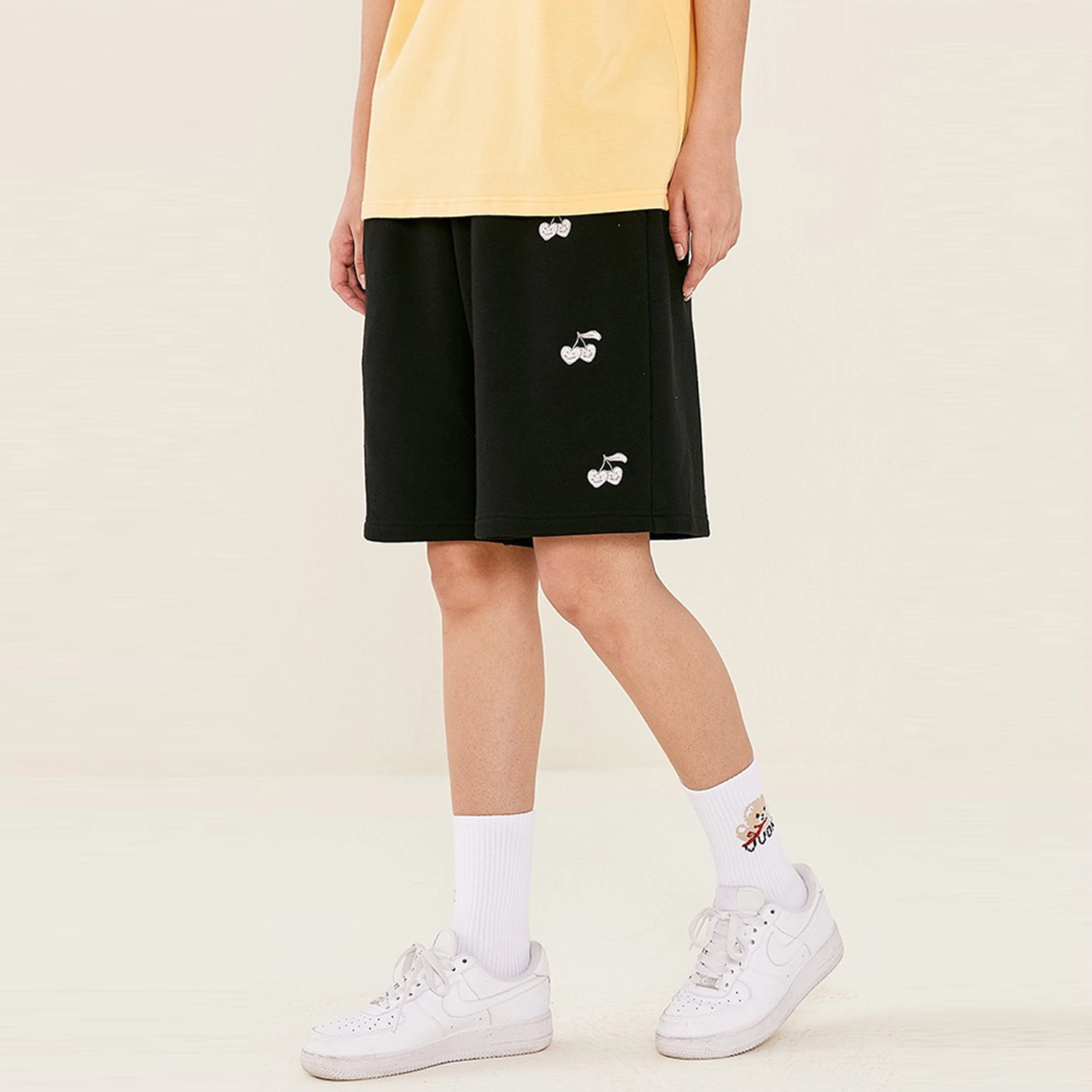 ICONS Lab x VV.OK