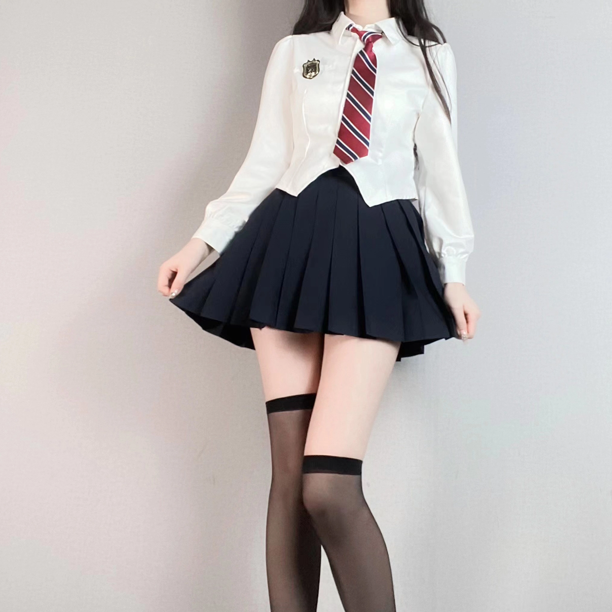 九条喵 翻领长袖衬衫纯色短款半身裙百褶裙制服套装 女款