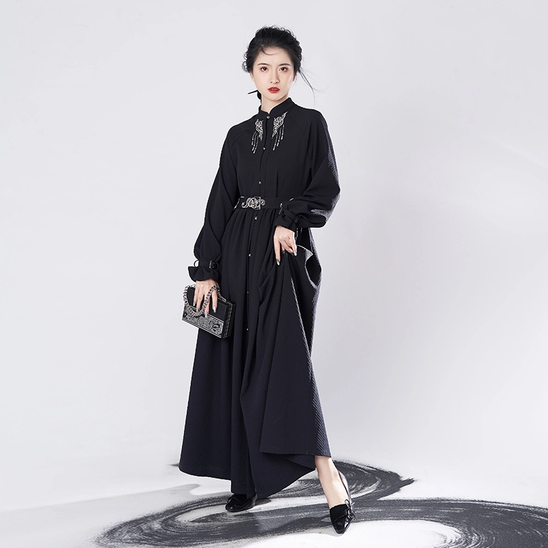 织造司 汉元素刺绣对襟连衣裙明制汉服 女款 黑色