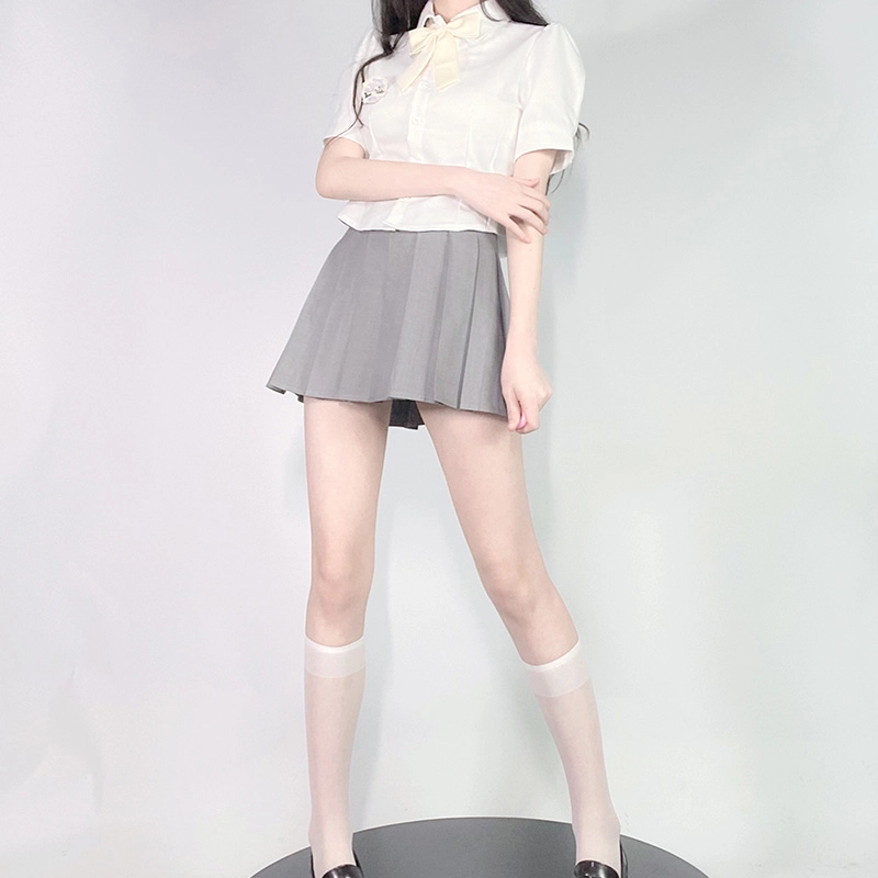 九条喵 收腰辣妹短款短袖郁金香公主风徽章领结泡泡袖衬衫 女款