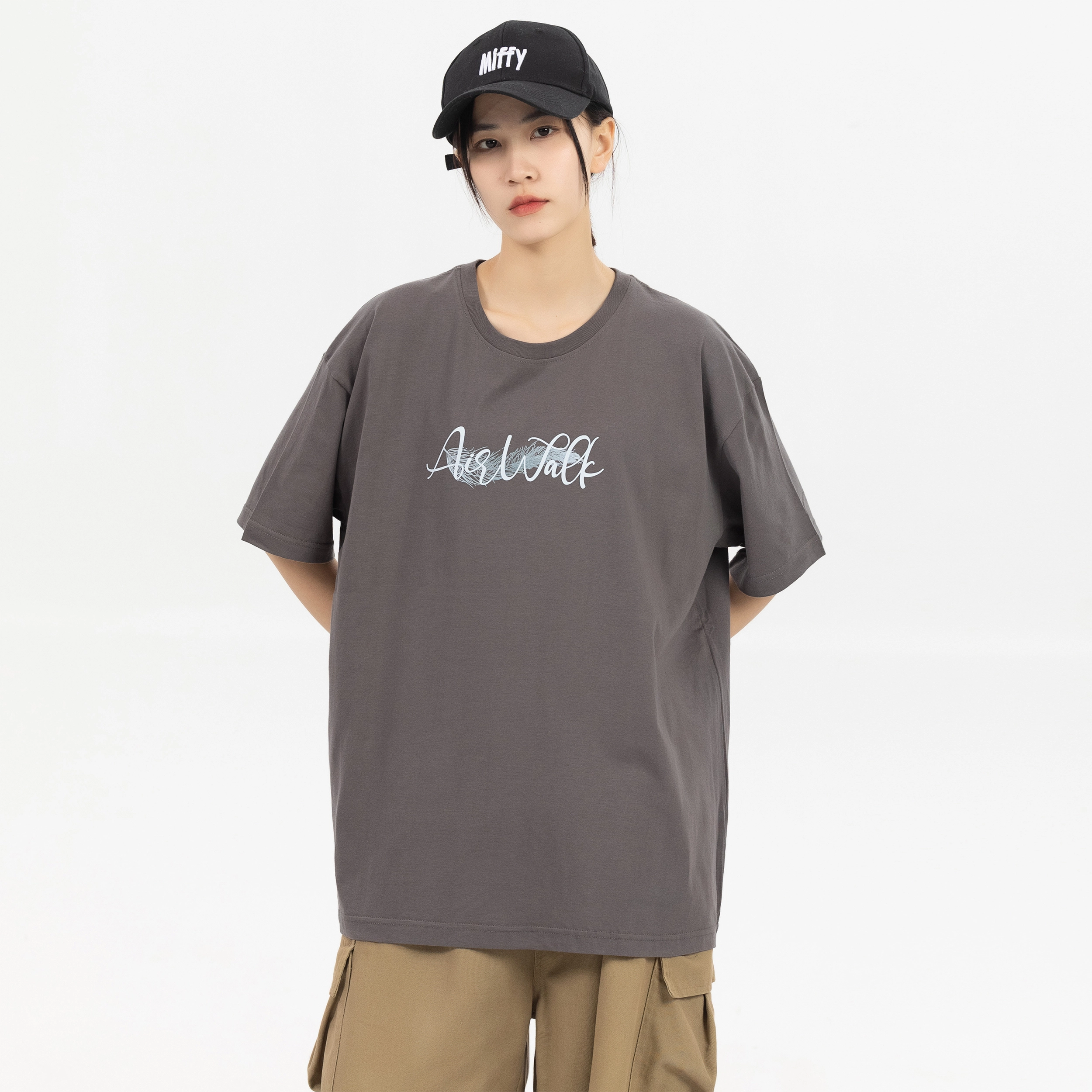 Airwalk T