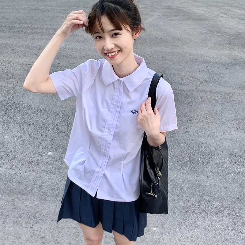 东鲸岁时记 刺绣印花收腰短袖 紫川附中衬衫 女款