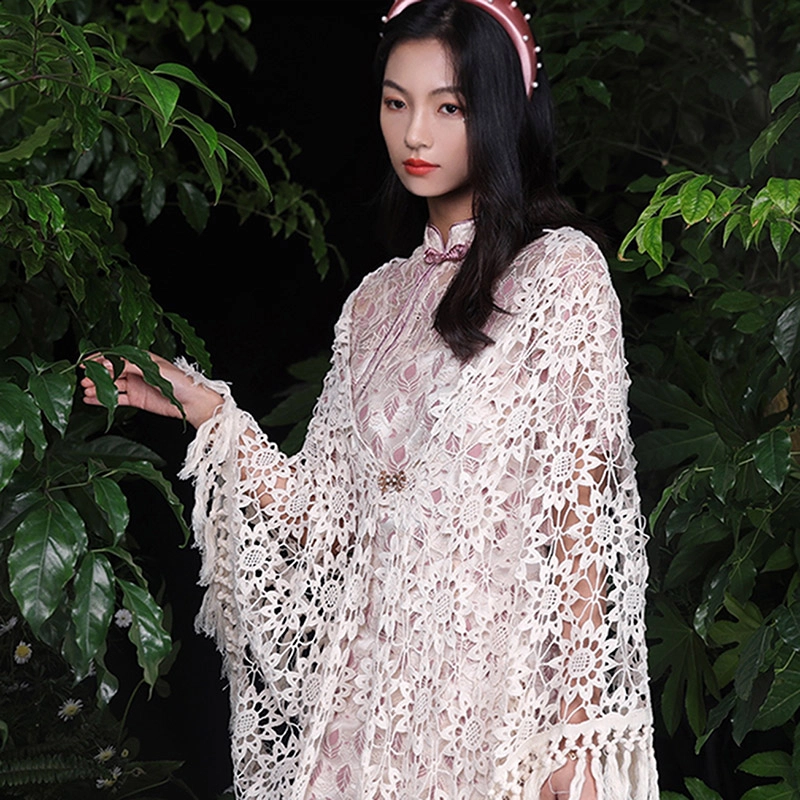 槿爷东方 纯色镂空流苏披风 女款 杏色