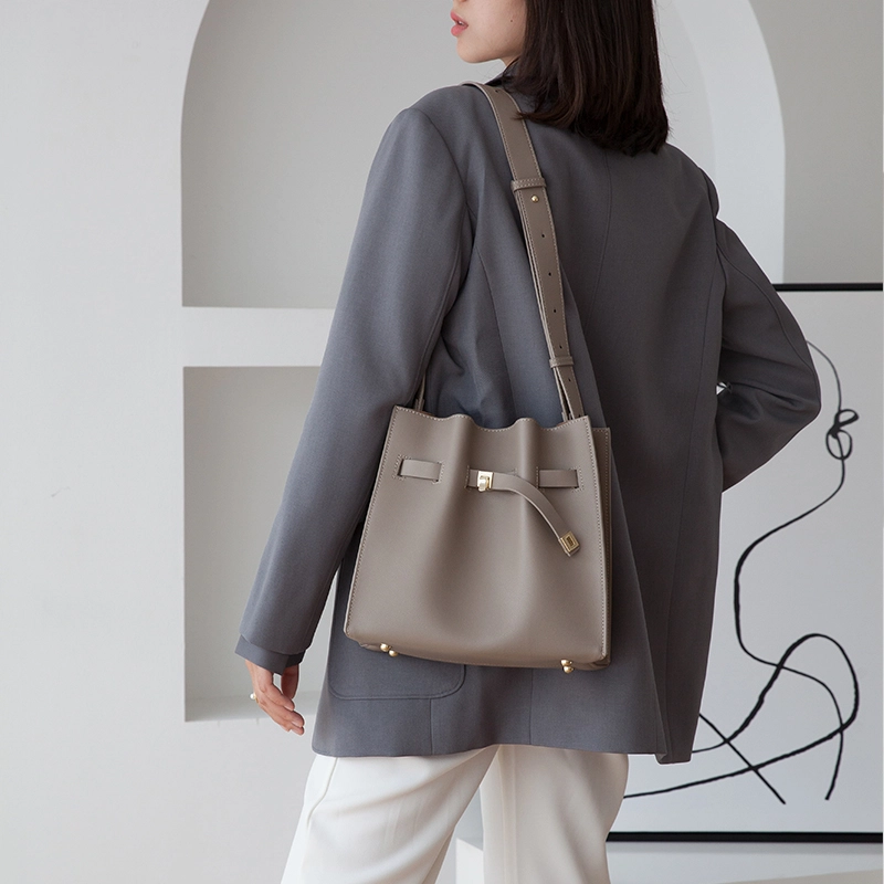 VENOF Tote