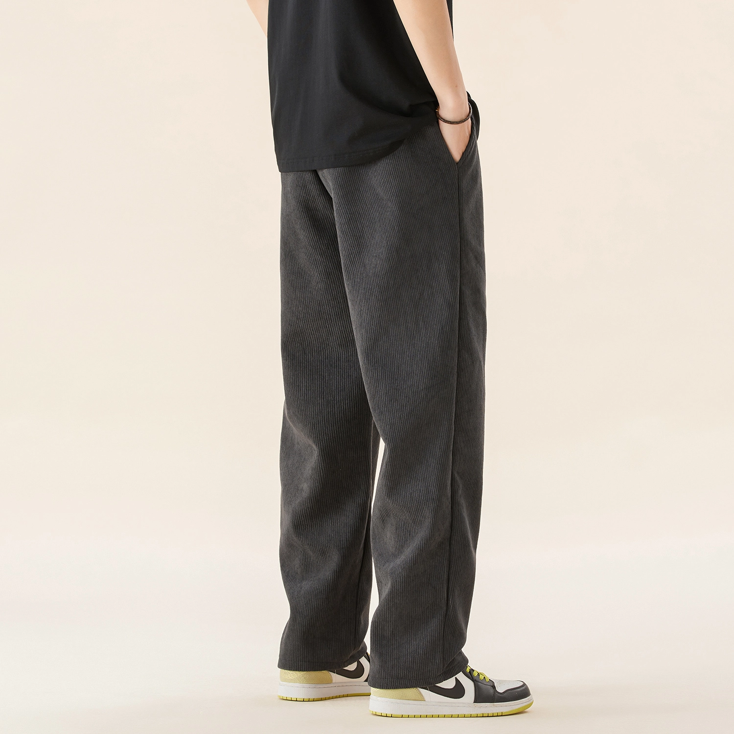 TEN MIRO