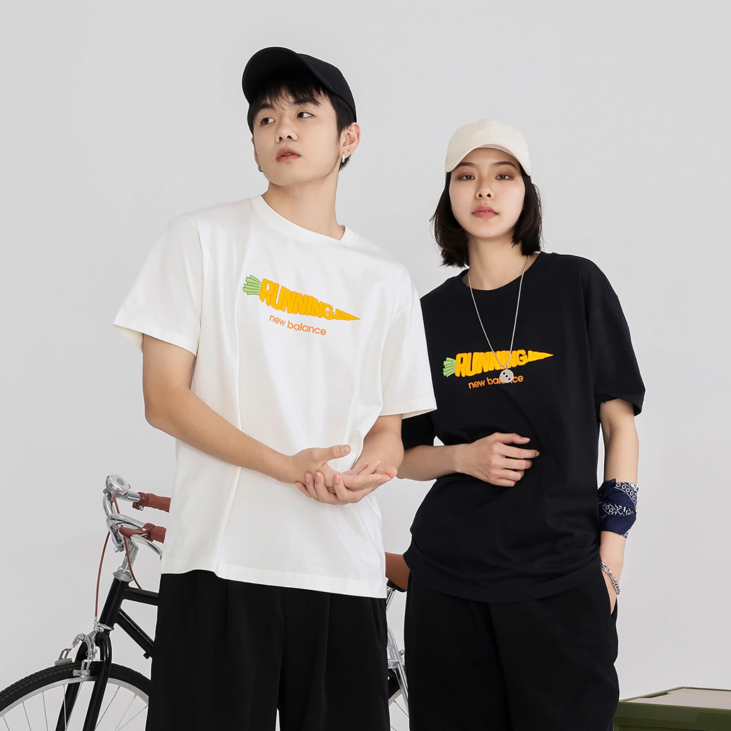 New Balance logoT T
