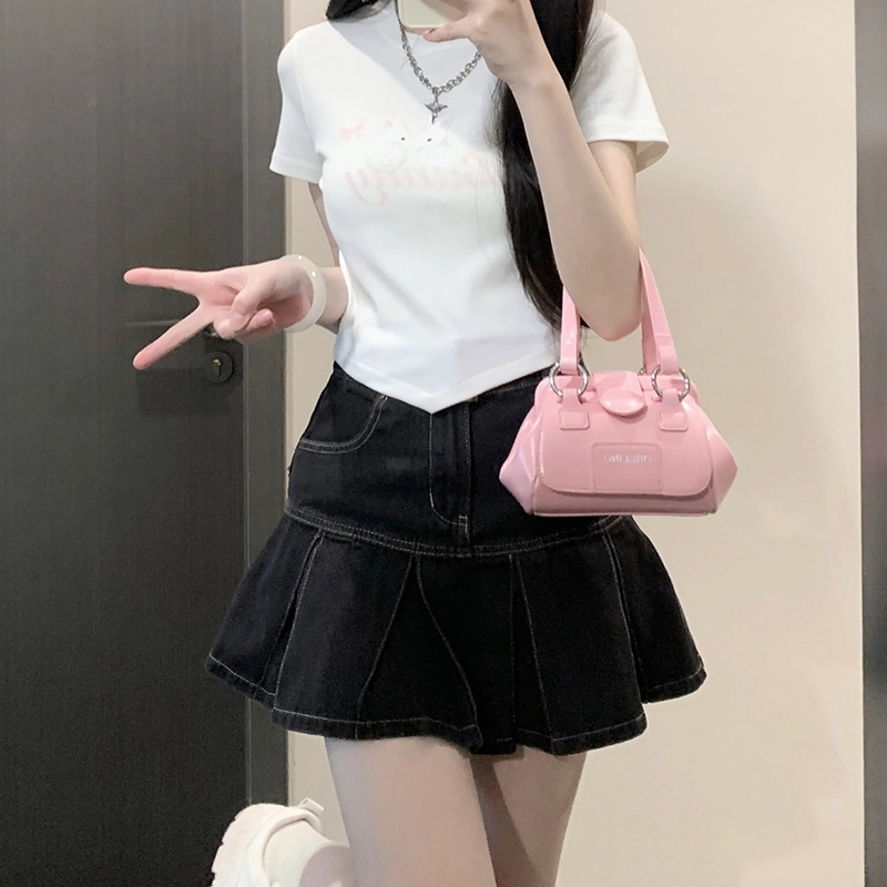 JKT