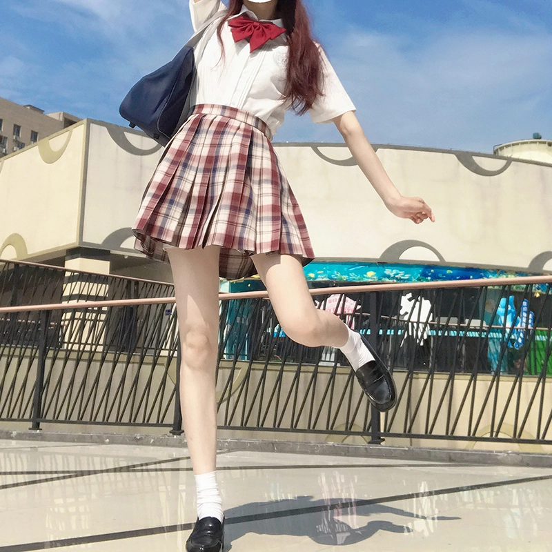 东鲸岁时记 高腰格子百褶半身裙 女款
