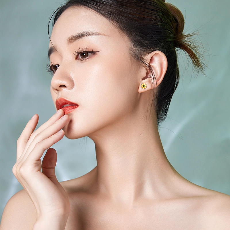 周六福黄金翡翠耳饰女计价足金栀子花耳钉金饰礼物