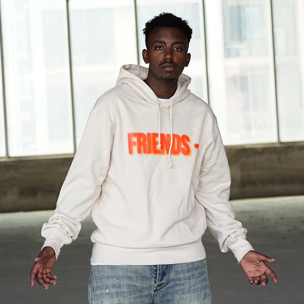VLONE FW22 Hoodie Friends-Logo