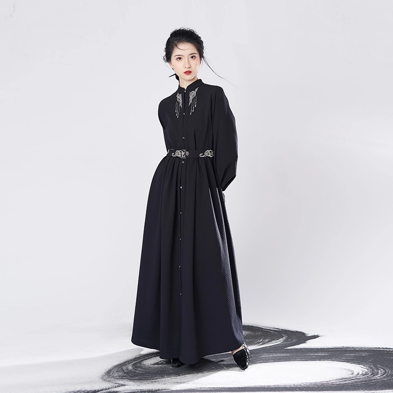 织造司 汉元素刺绣对襟连衣裙明制汉服 女款 黑色