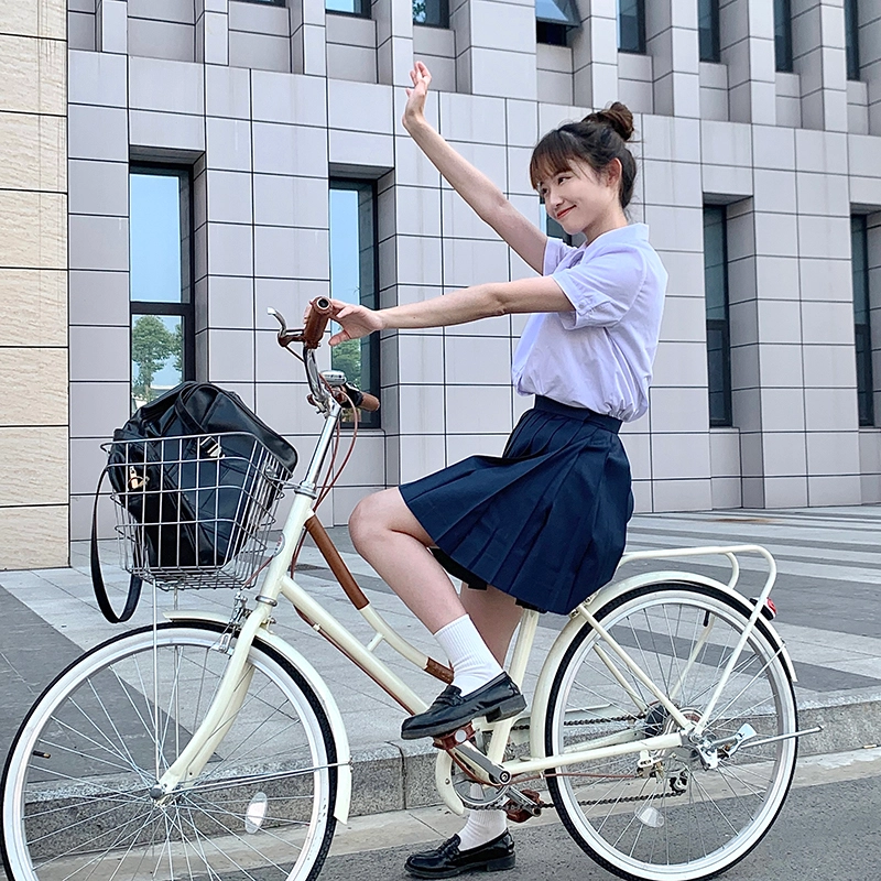 东鲸岁时记 刺绣印花收腰短袖 紫川附中衬衫 女款