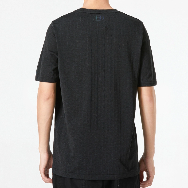 Under Armour T