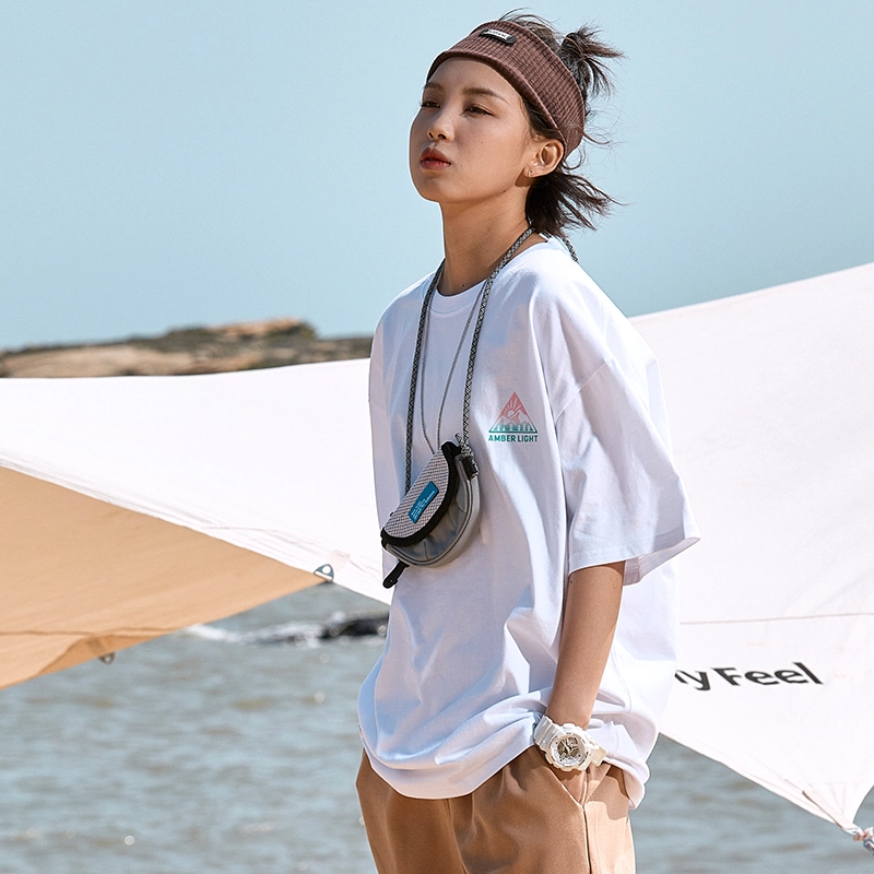 AMBER LIGHT T