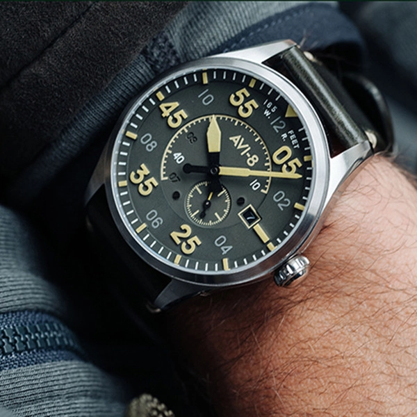 AVI8 42mm AV-4073-22