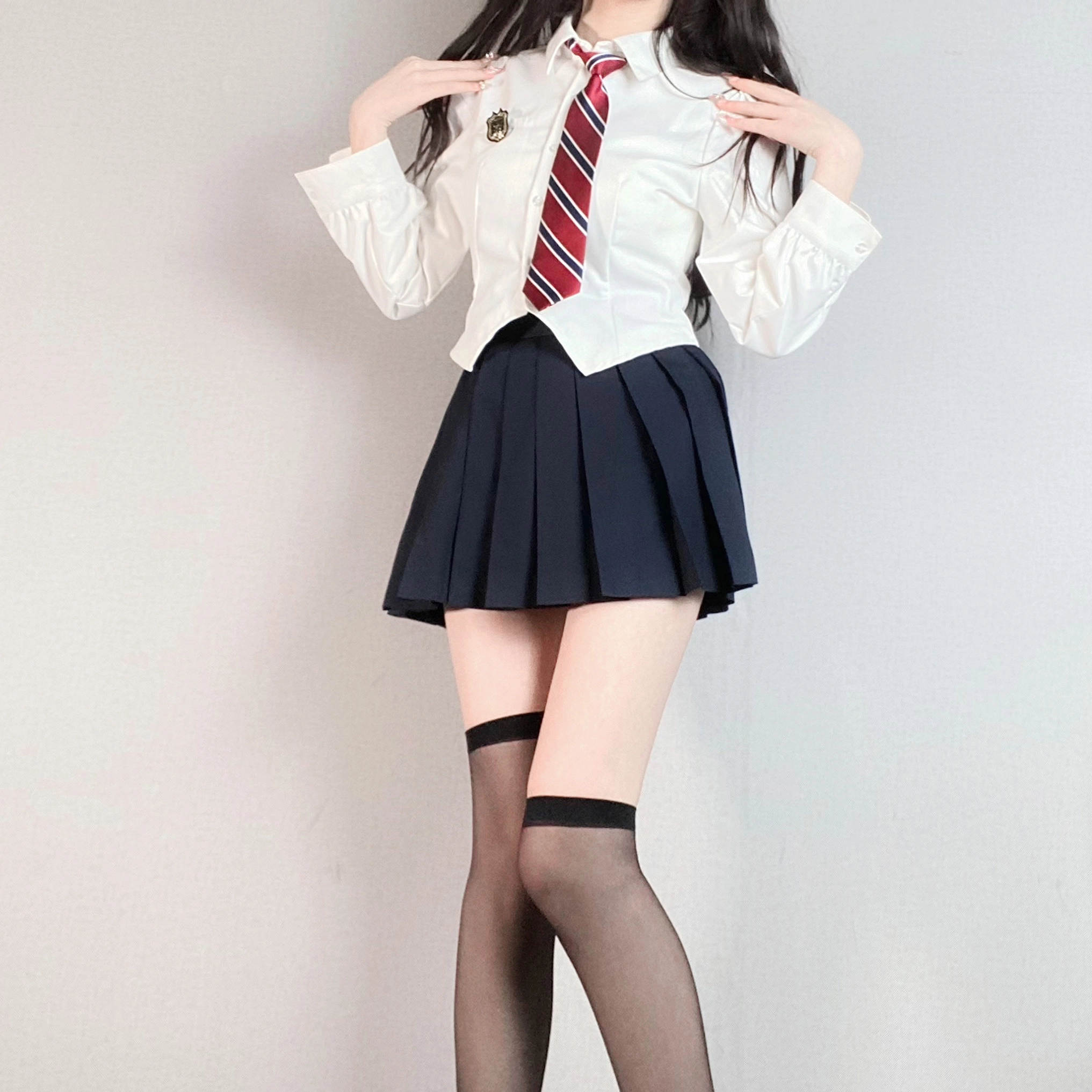 九条喵 翻领长袖衬衫纯色短款半身裙百褶裙制服套装 女款