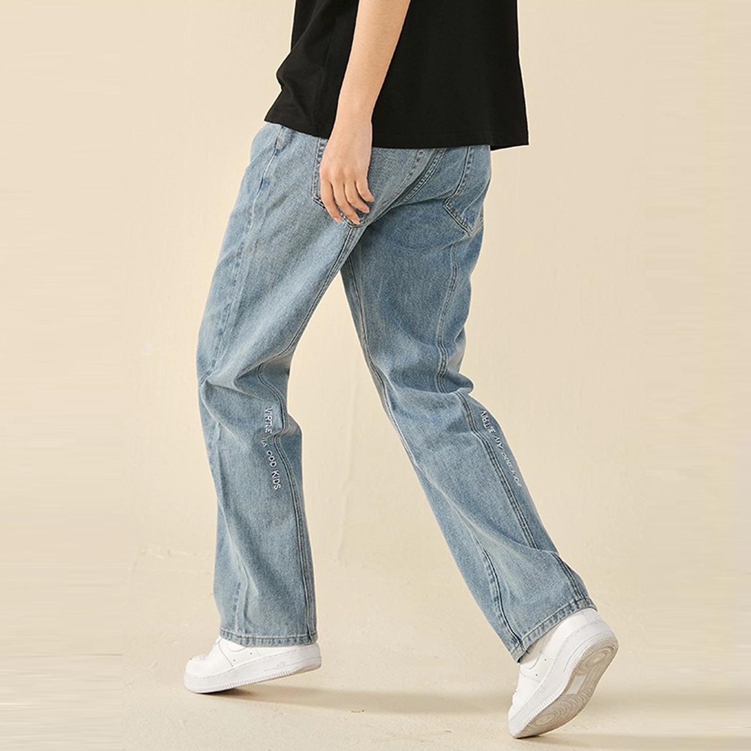 ICONS Lab x VV.OK