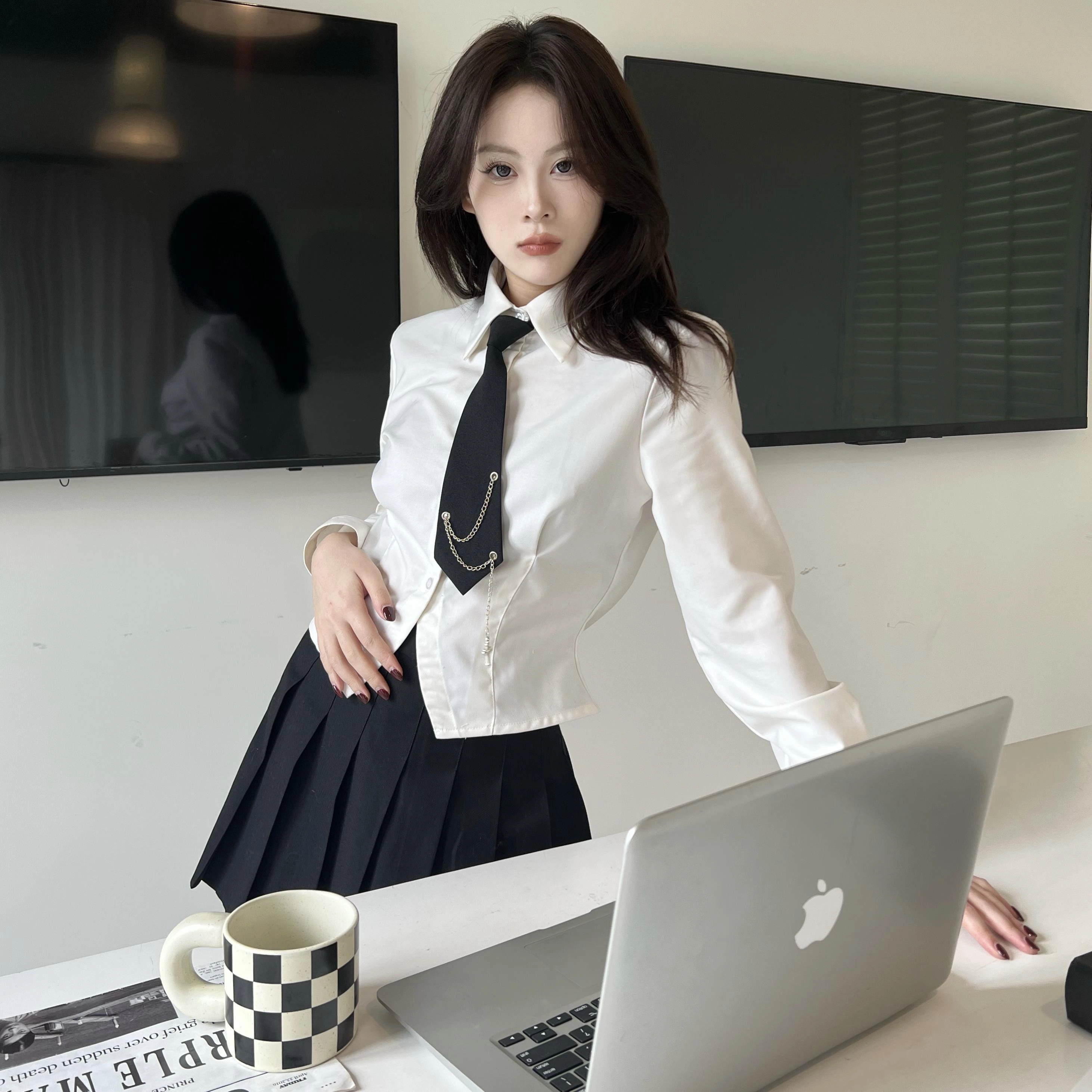 九条喵 短款领带长袖衬衫百褶半身裙制服套装 女款
