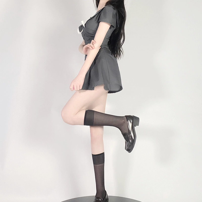 九条喵 蝴蝶结褶皱收腰短袖连衣裙 女款 灰色