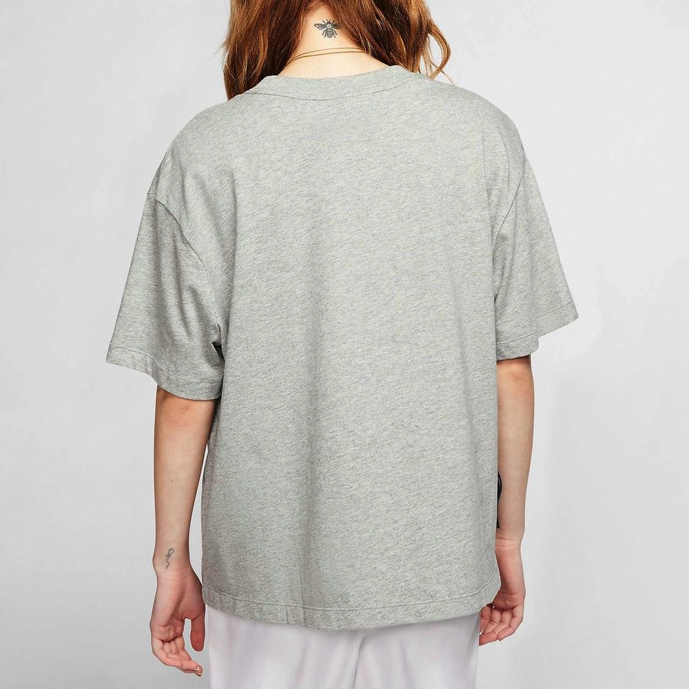Nike Sportswear Essential logo T