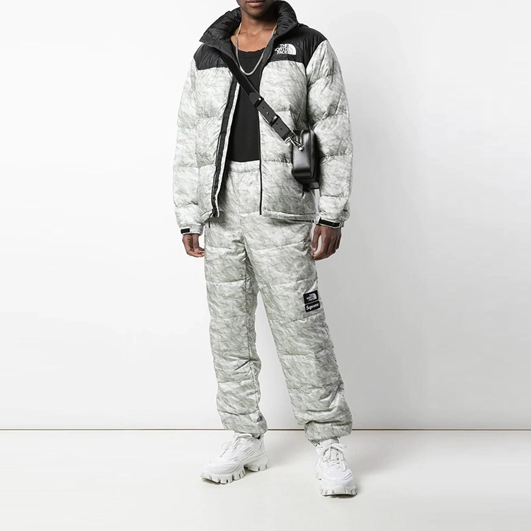 Supreme week 18 x The North Face Paper Print Nuptse Jacket