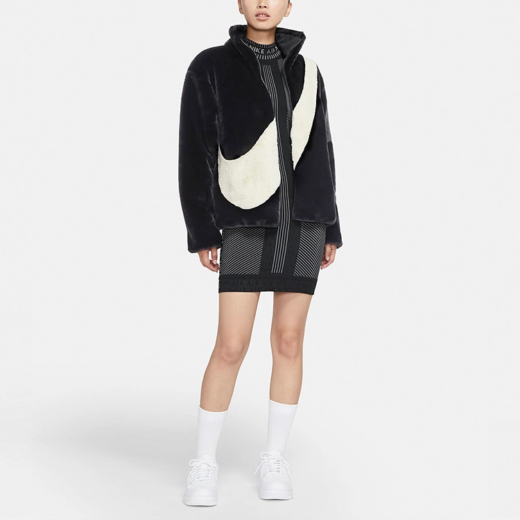 Nike Sportswear Big Swoosh