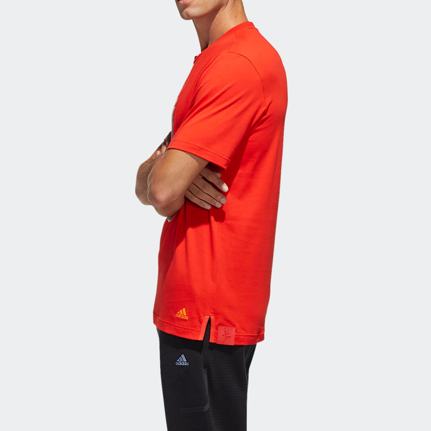 adidas T