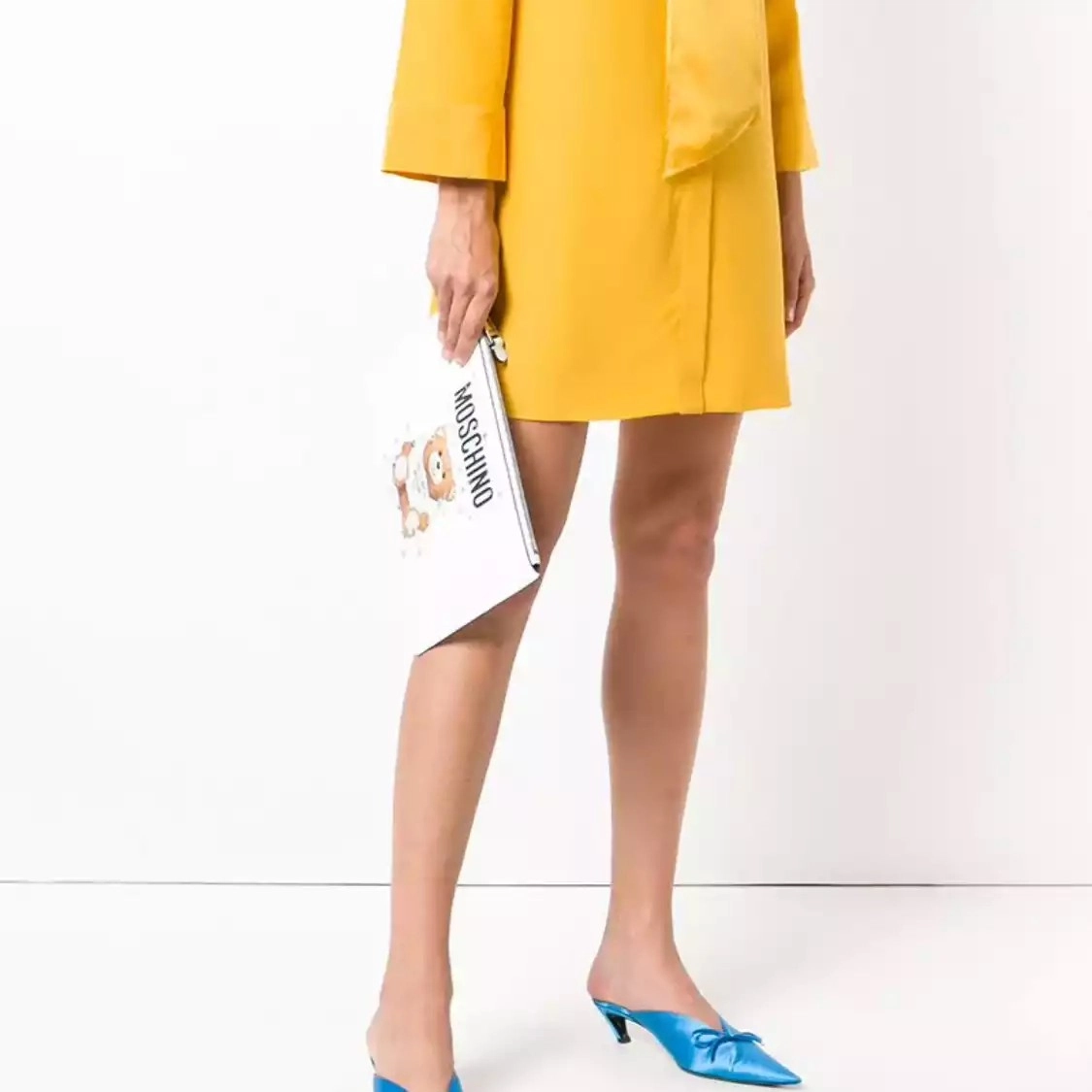 MOSCHINO